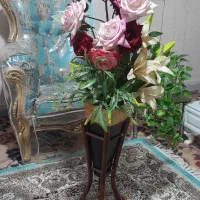 گل وگلدان