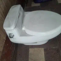 توالت فرنگی سالم