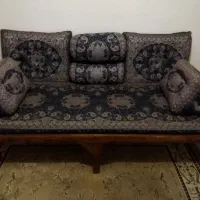 تعدادی لوازم خانه و آشپز خانه