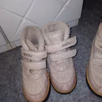 کفش دخترانه نو