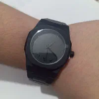 ساعت کربنی نو با عددهای فارسی