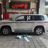 شبرنگ واستیکراصلی انواع وانت تویوتا هایلوکس نیسان|خدمات موتور و ماشین|مشهد, فاطمیه|دیوار