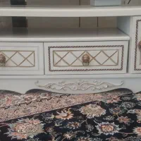 میز تلیویزون در حد نو