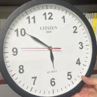 ساعت دیواری کلاسی ساده