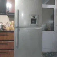 فروش یک عدد یخچال و فریزر