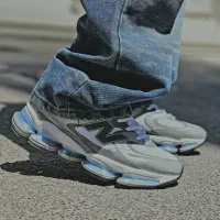 کتونی نیوبالانس ۲۰۰۰ کرم طوسی آبی رانینگ