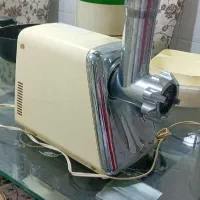 چرخ گوشت،آبمیوه گیری،تخم مرغ آب پزکن