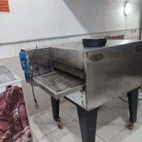 فر پیتزا و دستگاه ذرت مکزیکی در حد نو قیمت ۹۰|کافیشاپ و رستوران|رومشکان, |دیوار