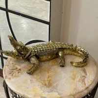 ۲ عدد مجسمه طلایی گوزن و تمساح|مجسمه، تندیس، ماکت|تهران, پاسداران|دیوار