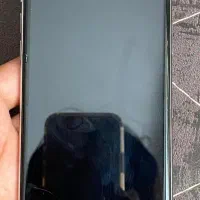 اپل iPhone X با حافظهٔ ۶۴ گیگابایت