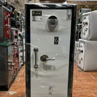 گاوصندوق در ابعاد و وزن های مختلف