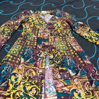 تعداد ۳۰ تیکه لباس زنانه عمده