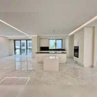 130متر/3خواب/سالن پرده خور/تلفیقی از نور و نقشه