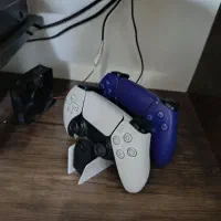 پی اس فایو نو با تجهیزات نسبتا کامل