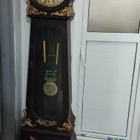 ساعت ایستاده کاملا سالم