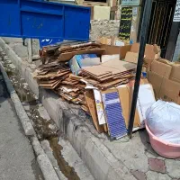 خرید فروش ضایعات کارتون آهن وسایل انباری درمحل