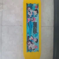 اسکیت برد در حد نو