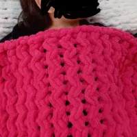 الیزه پافی|رختخواب، بالش، پتو|مشهد, دانشجو|دیوار