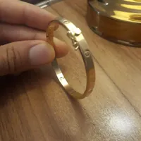 طلا بدون اجرت