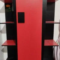 کمد نوجوان سالم بدون خط