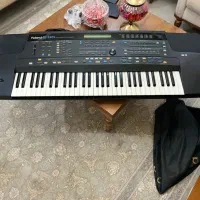 ارگ رولند نوستالژی E 86  درحد نو رولند e70 بار رم