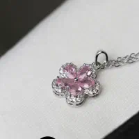 گردنبند زنانه طرح پنج برگ استیل
