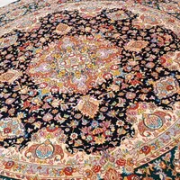 فرش گرد دستباف سالاری قطر ۳متر.   بالای ۴۰رج|فرش|تبریز, |دیوار