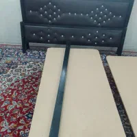 تخت خواب چوبی فلزی دونفره بدون تشک طرح الماسی|تخت و سرویس خواب|کارون, |دیوار