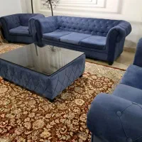 مبل چستر به همراه میز وسط