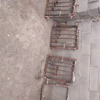 درب آهنی قفسه