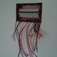 سیم کشی ساختمان و کلیه خدمات برقی|خدمات پیشه و مهارت|زنجان, |دیوار