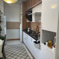 ۷۵ متر_ طبقه ۲_ نمایشگاه خیابان نهضت پشت حاشیه