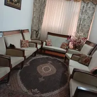 یک دست مبل نه نفره کاملا تمیز و بدون پارگی|مبلمان خانگی و میز عسلی|ری, |دیوار