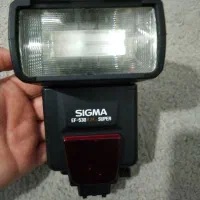 فلاش موتور دار سیگما مدلش تو عکس مشخصه