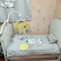 در شهرک ولیعصر