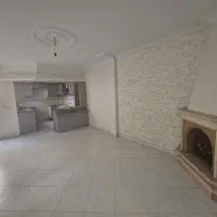 نارمک / تاپ لوکیشن /۵۵ متر / ۱۵ ساله روبه افتاب