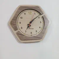 ساعت دیواری چوبی