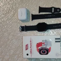 ساعت هوشمند و هدفون