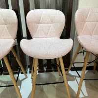 صندلی پایه دار