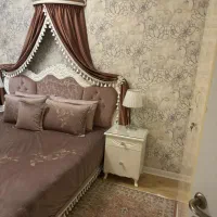 ۸۰ متر ۳ خواب( فول امکانات ۱۲ ساله)چمران فکوری