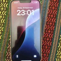 ایفون ۱۳ نرمال صورتی فوری در حد نو