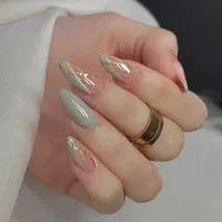 ناخنکار و منشی سالن ،لطفا متن آگهی رو دقیق بخونید