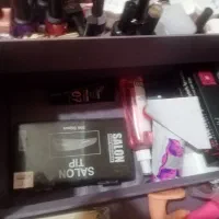 لوازم کاشت ناخن|آرایشگاه و سالن‌های زیبایی|دزفول, |دیوار