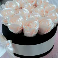 گل رز روبانی ، باکس و دسته گل