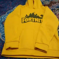 دو تا هودی کلاه دار مشکی و خردلی