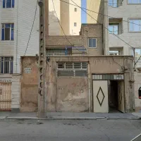 137-متر-کلنگی-بر-7-متر-گذر-10متری-املاک-فدک