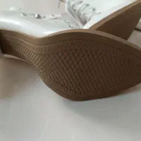 کفش کاملا نو|کیف، کفش، کمربند|بابل, |دیوار