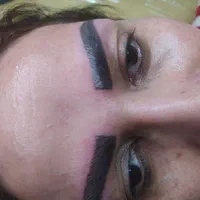 میکرو بلیدینگ ابرو و میکرو پیگمنتیشن اقساطی