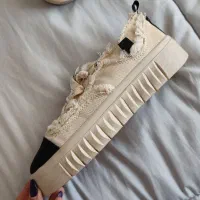 کتونی نو سایز 39|کیف، کفش، کمربند|اندیشه, اندیشه فاز ۱|دیوار