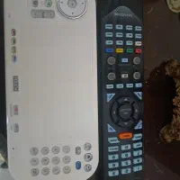 یک جفت کنترل و پد موس تلویزیون  دوو